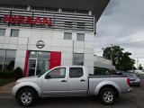 2012 Nissan Frontier SV Crew Cab 4x4 Exterior