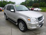 2006 Ford Explorer Limited 4x4 Front 3/4 View