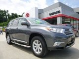 Magnetic Gray Metallic Toyota Highlander in 2011