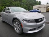 2015 Dodge Charger SE AWD Front 3/4 View
