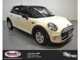 2015 Pepper White Mini Cooper Hardtop 4 Door #105213081