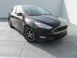 2015 Tuxedo Black Metallic Ford Focus SE Sedan #105390484