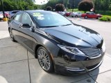 2013 Lincoln MKZ 3.7L V6 FWD Front 3/4 View