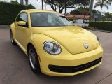 2012 Volkswagen Beetle 2.5L Front 3/4 View