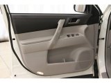 2012 Toyota Highlander SE 4WD Door Panel