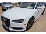 2016 Audi A7 3.0 TFSI Premium Plus quattro Front 3/4 View