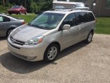 Toyota Sienna 2005 Data, Info and Specs