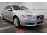2008 Volvo S80 3.2 Front 3/4 View