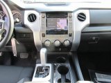 2015 Toyota Tundra SR5 CrewMax Controls