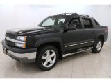 2003 Chevrolet Avalanche 1500 4x4 Front 3/4 View