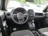 2016 Jeep Patriot Sport Dashboard