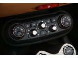 2010 Ferrari California  Controls