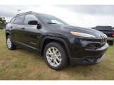 2016 Jeep Cherokee Latitude Front 3/4 View