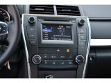2016 Toyota Camry SE Controls
