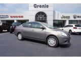 2014 Titanium Nissan Versa 1.6 SV Sedan #106692289