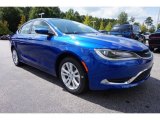 2016 Chrysler 200 Limited Front 3/4 View