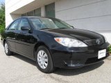 2005 Black Toyota Camry LE #10683488