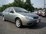 2005 Light Tundra Metallic Ford Focus ZX4 SE Sedan #10680078