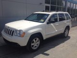 Stone White Jeep Grand Cherokee in 2010