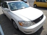 2001 Diamond White Pearl Toyota Avalon XLS #107011469