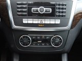 2013 Mercedes-Benz ML 350 4Matic Controls