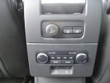 2010 Volvo S80 T6 AWD Controls