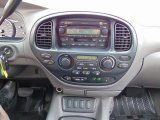 2006 Toyota Sequoia SR5 4WD Controls