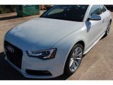 2016 Audi A5 Premium Plus quattro Coupe Front 3/4 View