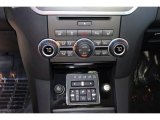 2016 Land Rover LR4 HSE LUX Controls