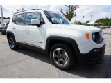 2015 Jeep Renegade Latitude Front 3/4 View