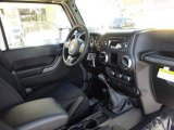 2016 Jeep Wrangler Unlimited Sport 4x4 5 Speed Automatic Transmission