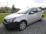 2009 Ford Focus SE Coupe