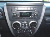 2010 Jeep Wrangler Unlimited Mountain Edition 4x4 Controls