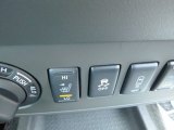 2016 Nissan Frontier Pro-4X King Cab 4x4 Controls