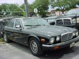 1986 Black Jaguar XJ Vanden Plas #10790739