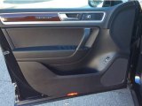 2016 Volkswagen Touareg TDI Lux Door Panel