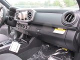 2016 Toyota Tacoma TRD Off-Road Double Cab 4x4 Dashboard