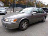 2001 Toyota Camry LE Front 3/4 View