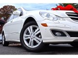 2007 Mercedes-Benz R 500 4Matic Data, Info and Specs