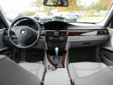 2011 BMW 3 Series 328i Sedan Dashboard