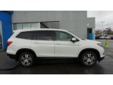 White Diamond Pearl Honda Pilot in 2016