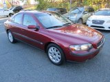 2004 Volvo S60 2.5T Front 3/4 View