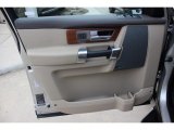 2016 Land Rover LR4 HSE LUX Door Panel