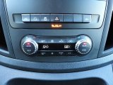 2016 Mercedes-Benz Metris Passenger Van Controls