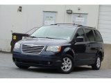 2008 Chrysler Town & Country Touring Signature Series