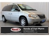 2006 Bright Silver Metallic Chrysler Town & Country Limited #109089459
