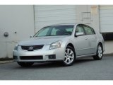 Radiant Silver Metallic Nissan Maxima in 2007