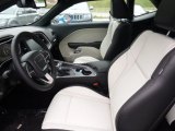 2016 Dodge Challenger R/T Black/Pearl Interior