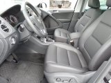 2016 Volkswagen Tiguan SE Front Seat