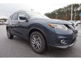 2016 Nissan Rogue SL Front 3/4 View